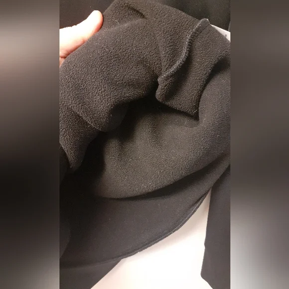 Men's black Bench black/white hoodie - size small - Picture 5 of 5